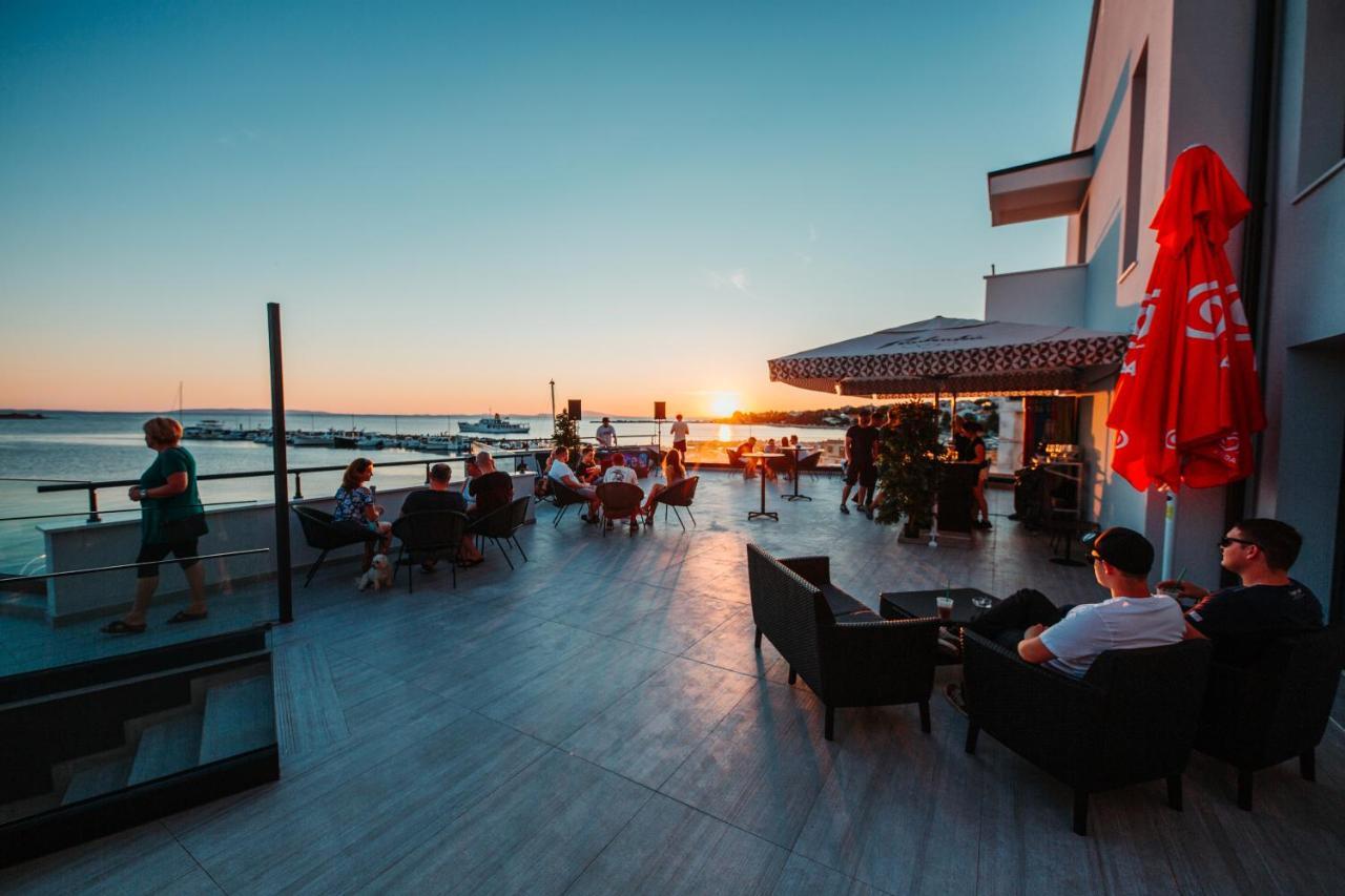 The Loza - Seaside Festival Hotel Novalja Exterior foto